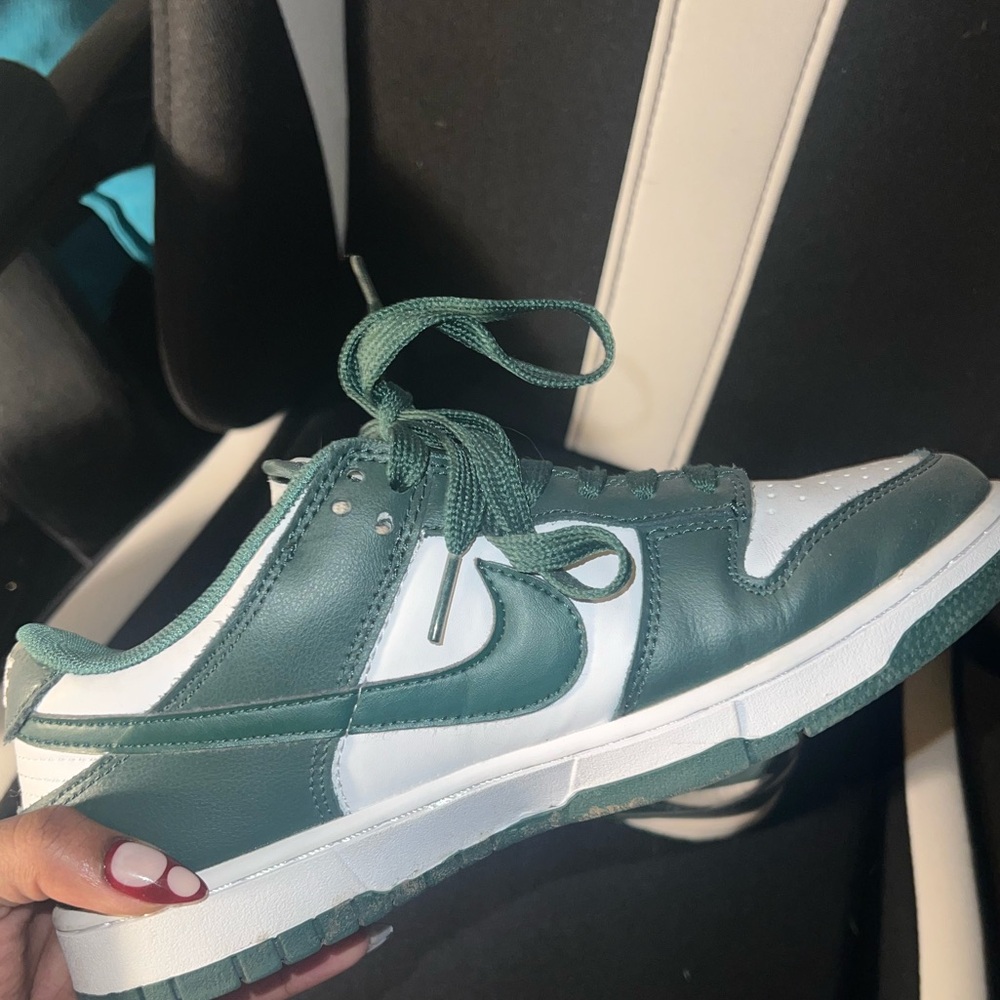 Nike Green Dunks - Picture 2 of 2